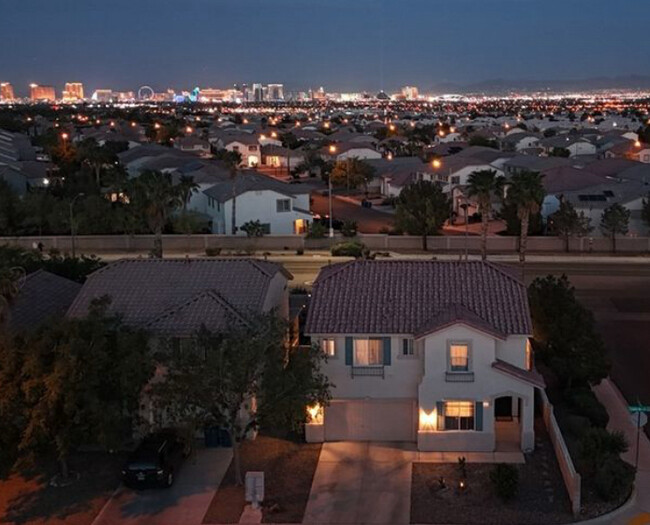 3194 Lapis Beach Dr in Las Vegas, NV - Building Photo - Building Photo