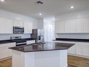 12192 E Morris Carson Dr in Vail, AZ - Building Photo - Building Photo