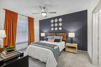 The Sevens in Dallas, TX - Building Photo - Building Photo