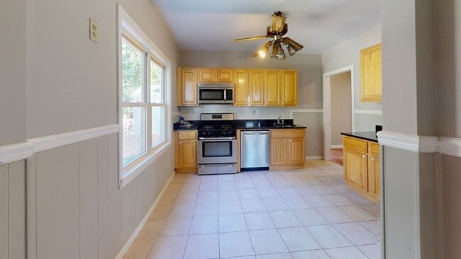 property at 48 Oak St