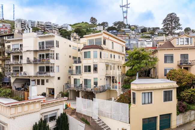 1443-1447 Clayton St in San Francisco, CA - Foto de edificio - Building Photo