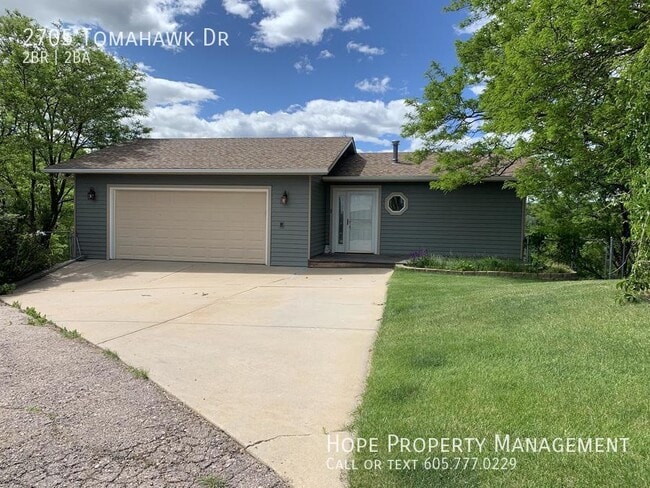 property at 2705 Tomahawk Dr