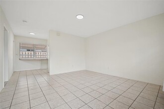 289 SE 1st Ave in Pompano Beach, FL - Building Photo - Building Photo