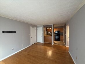 3160 7 Pines Ct in Atlanta, GA - Building Photo - Building Photo