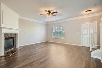 707 Breeze Ln in Woodstock, GA - Building Photo - Building Photo