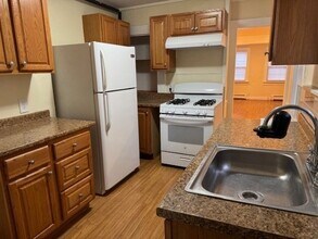 277 E Merrimack St in Lowell, MA - Building Photo - Building Photo