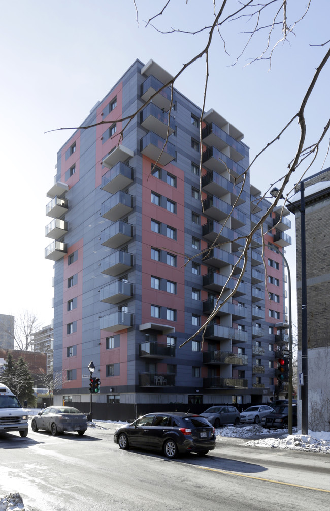 Habitations Sainte-Catherine d'Alexandrie in Montréal, QC - Building Photo - Building Photo