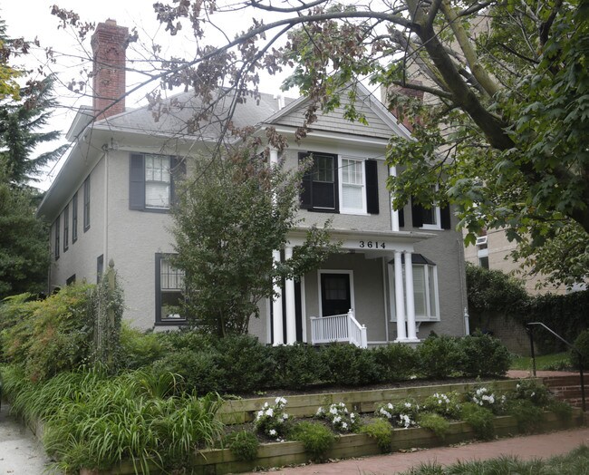 3612-3614 Newark St NW in Washington, DC - Building Photo - Building Photo