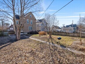 1517 9th Ave in Rock Island, IL - Foto de edificio - Building Photo