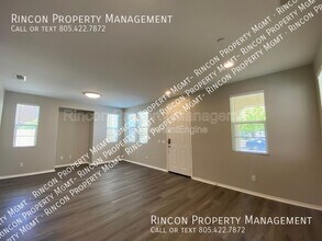 3142 N Ventura Rd in Oxnard, CA - Building Photo - Building Photo