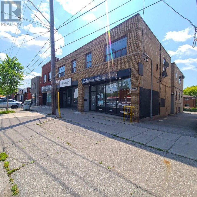 property at 3813-3813 Lake Shore Blvd W
