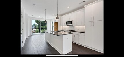400 Pratt Dr SE in Atlanta, GA - Building Photo - Building Photo