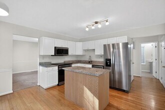 47225 Schwartzkopf Dr in Lexington Park, MD - Building Photo - Building Photo