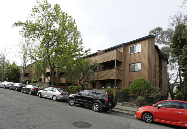 Moss Terrace Apartments