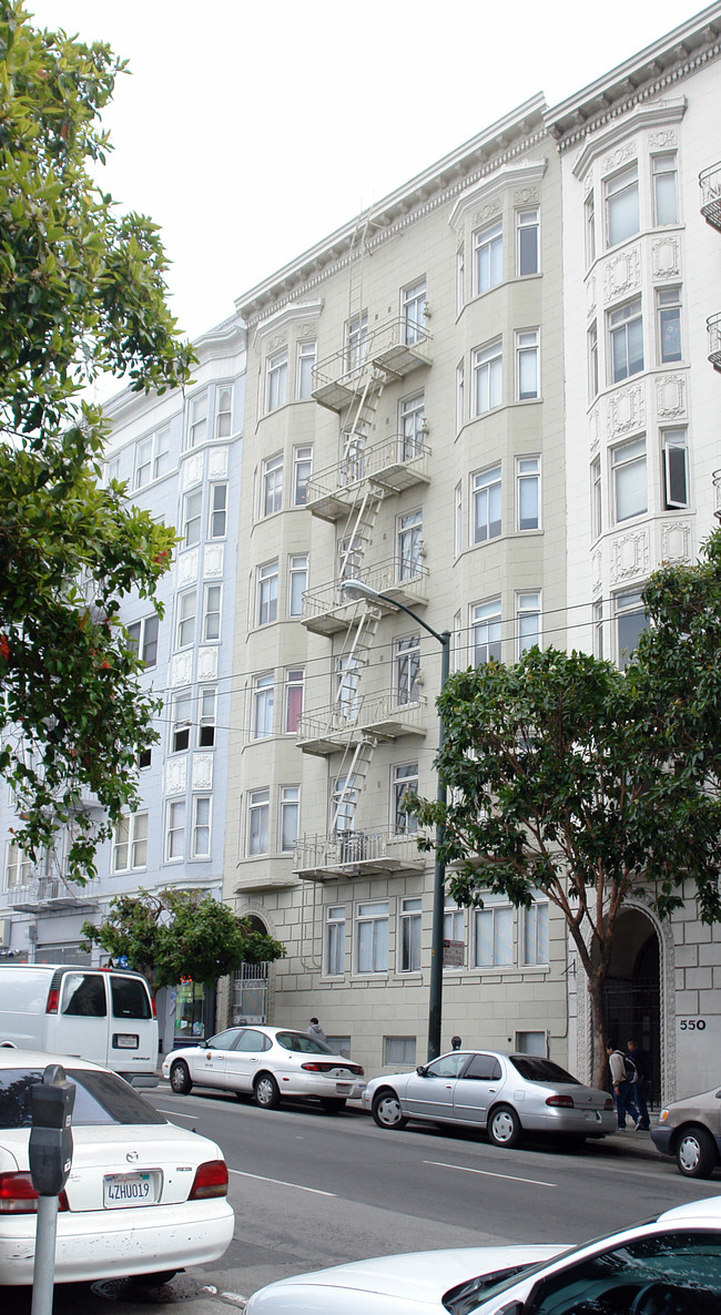 Kosy Apartments in San Francisco, CA - Building Photo - Building Photo