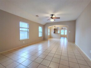 9723 Opal Rock Dr in Rosharon, TX - Building Photo - Building Photo