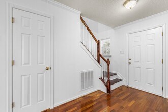 129 Kellerhis Dr in Apex, NC - Building Photo - Building Photo