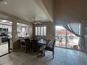 1633 Jon Gilbert Ln in Beaumont, CA - Building Photo - Building Photo