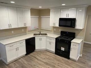 15162 S McCall Ave in Kingsburg, CA - Building Photo - Building Photo