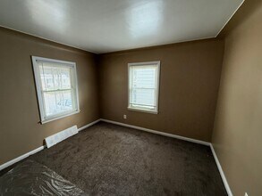 14658 Agnes Ave in Eastpointe, MI - Building Photo - Building Photo