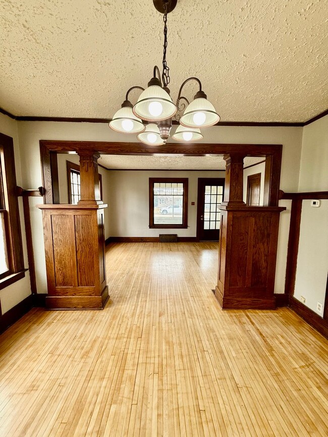 845-847 2nd Ave NW in Valley City, ND - Building Photo - Building Photo