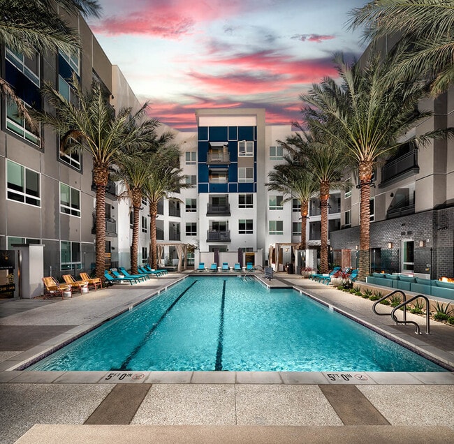 Chroma Apartment Homes in Canoga Park, CA - Building Photo - Building Photo