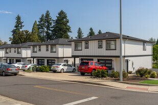 Magnolia 36 in Salem, OR - Building Photo