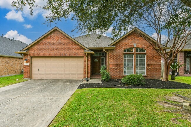 4822 Chase Stone Dr
