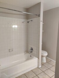 18515 Egret Bay Blvd photo'