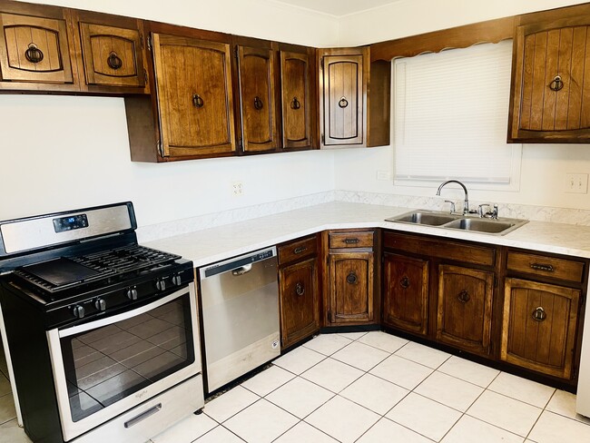 property at 235 Tampa St