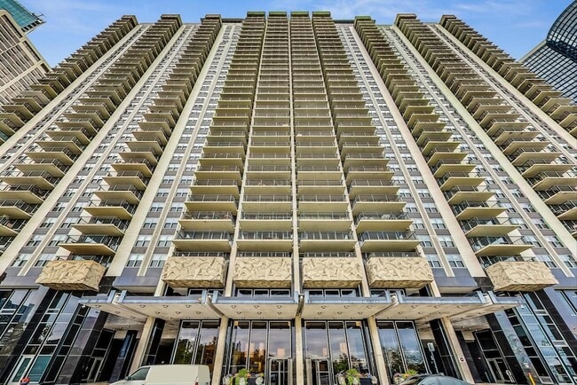 property at 400 E Randolph St