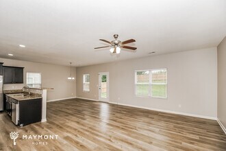 9117 Avery Meadows Dr in Charlotte, NC - Foto de edificio - Building Photo