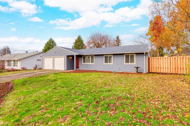 415 Alderwood Pl in Oregon City, OR - Building Photo - Building Photo