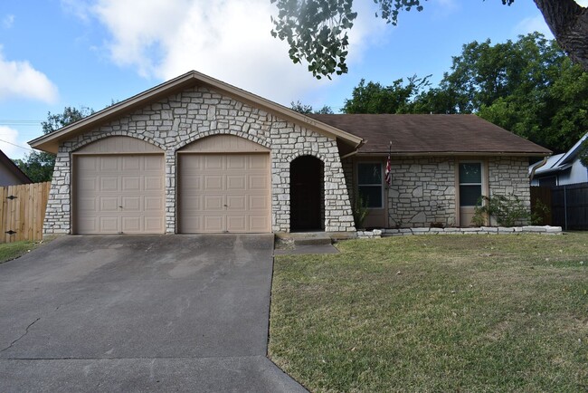 property at 1229 Preswick Cir