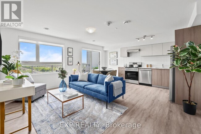 100 Manett Crescent in Brampton, ON - Building Photo - Building Photo