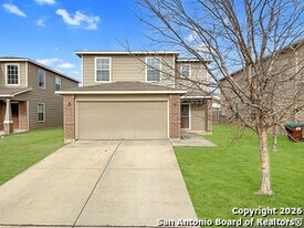 11755 Deer Ml in San Antonio, TX - Building Photo