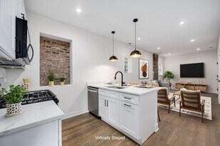 2455 W Armitage Ave in Chicago, IL - Building Photo