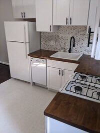 1528 Olive St photo'