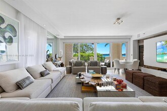 2021 Fisher Island Dr in Miami, FL - Building Photo - Building Photo