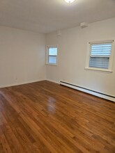 18 Sherwood Ave in Yonkers, NY - Foto de edificio - Building Photo