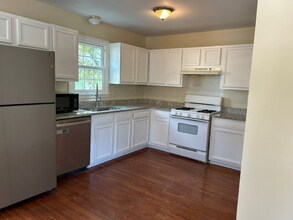61 Cooper St in Charleston, SC - Building Photo - Building Photo