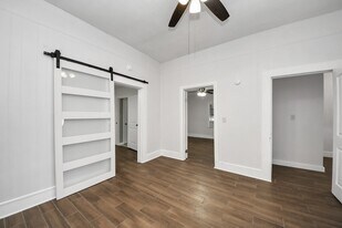 1213 28th St in Galveston, TX - Building Photo