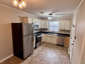 909 President Ave in Tupelo, MS - Building Photo - Building Photo