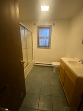 366 Wolcott St in Waterbury, CT - Building Photo - Building Photo