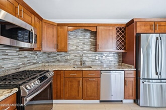 69 Daniele Dr in Ocean Township, NJ - Building Photo - Building Photo