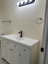 2170 S Link Ave in Springfield, MO - Building Photo - Building Photo