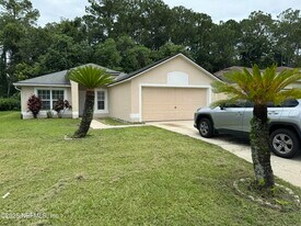 2715 Lantana Lakes Dr E in Jacksonville, FL - Building Photo