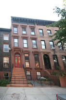 169 Adelphi St Apartments