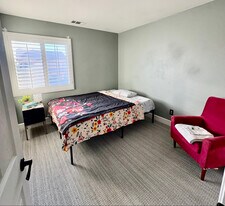 10170 Susan Ave in Hesperia, CA - Building Photo