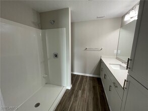 2821 NW 6th Pl in Cape Coral, FL - Building Photo - Building Photo
